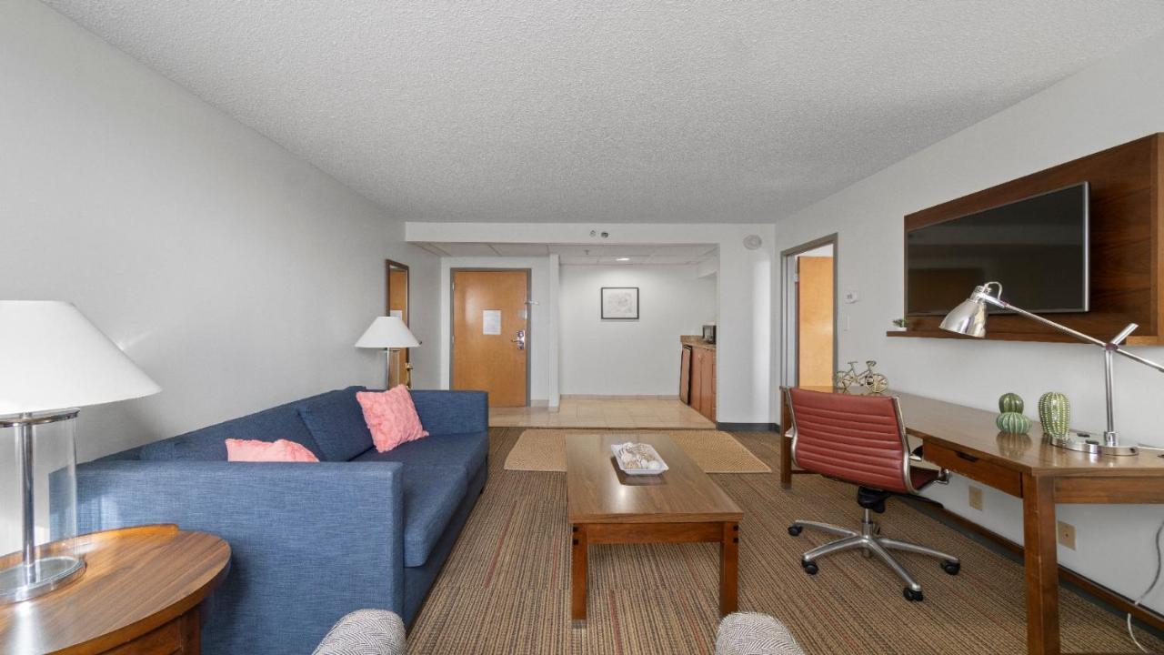 שרלוט 315 Loso Hotel Airport מראה חיצוני תמונה