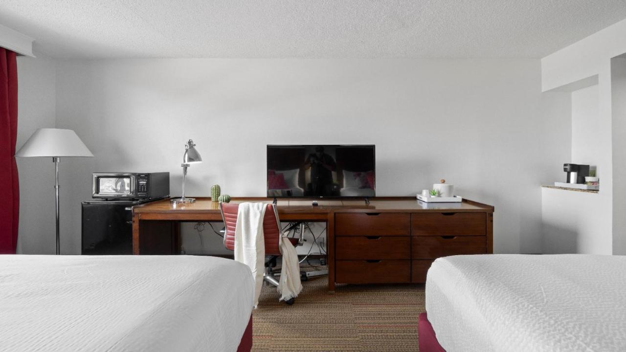 שרלוט 315 Loso Hotel Airport מראה חיצוני תמונה