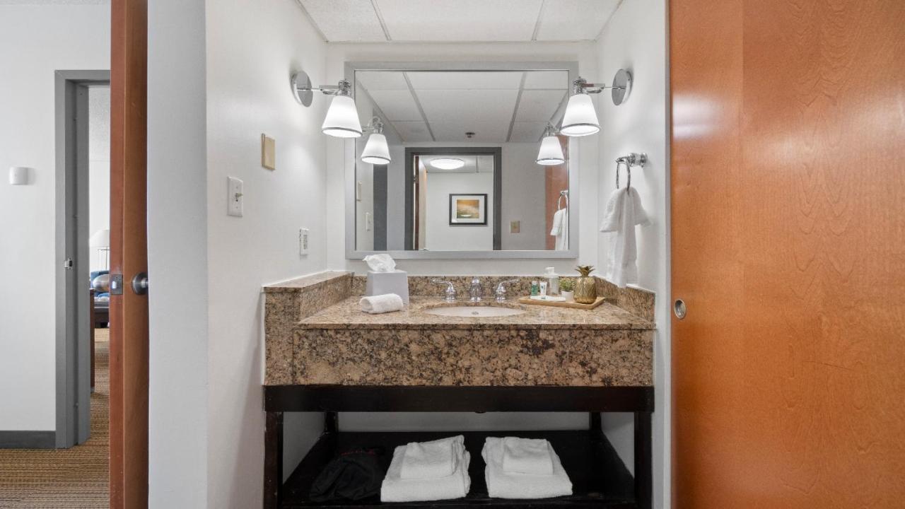 שרלוט 315 Loso Hotel Airport מראה חיצוני תמונה