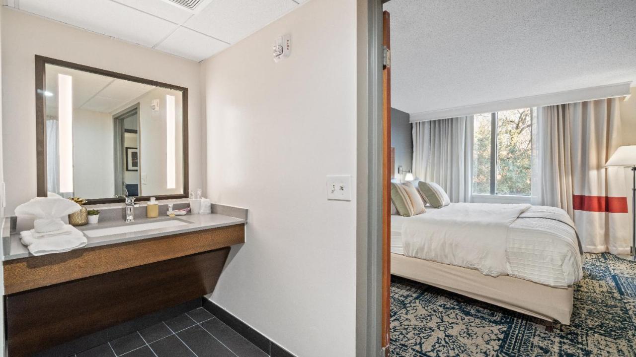 שרלוט 315 Loso Hotel Airport מראה חיצוני תמונה